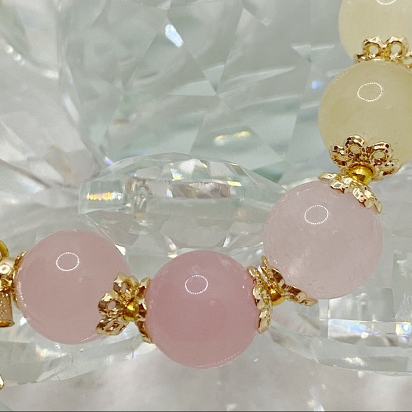 Nature Morganite Crystal Bracelet - Picture 5 of 9
